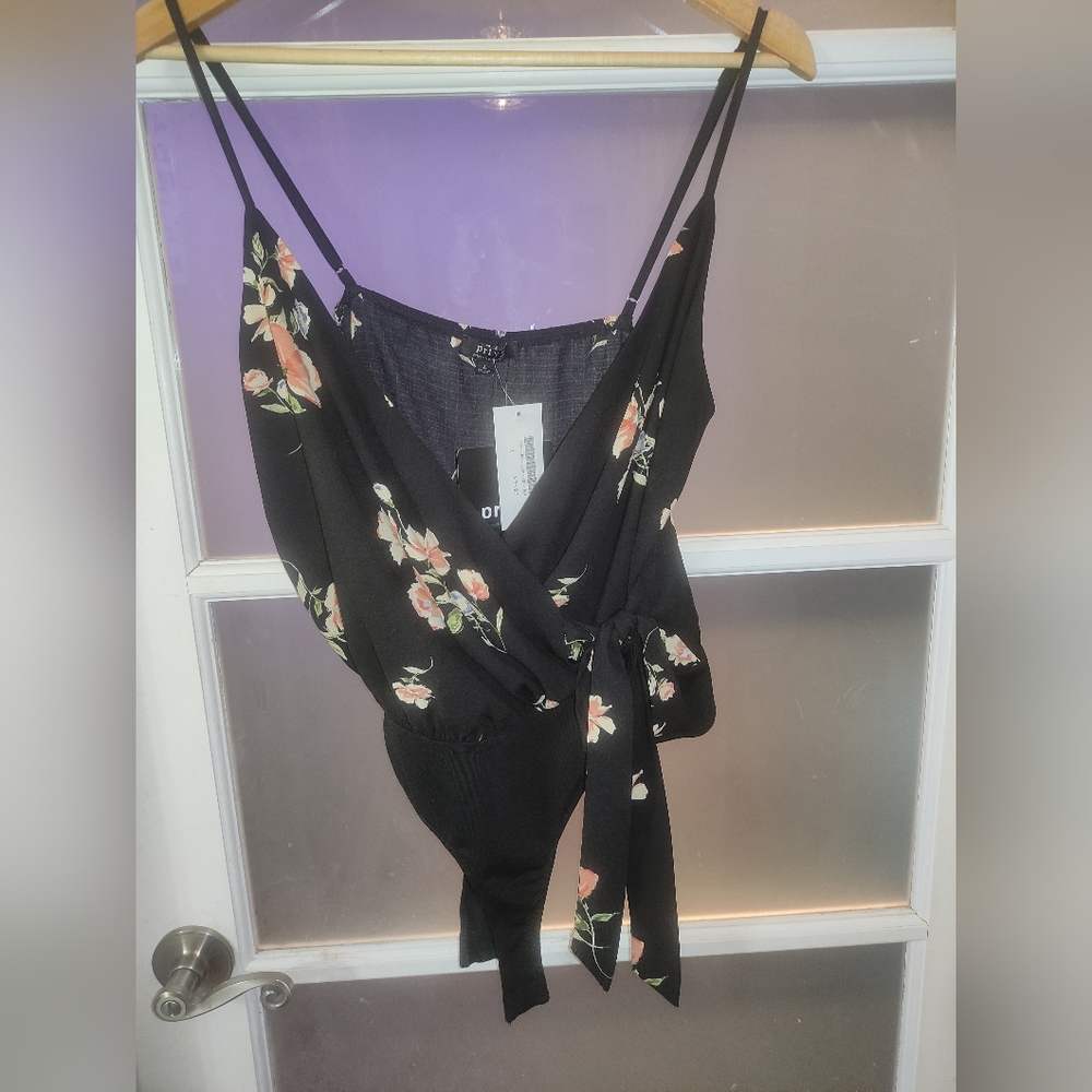 NWT Privy Floral bodysuit
